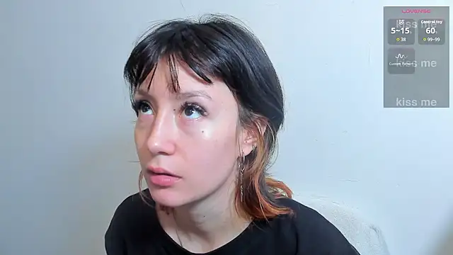 Snapshot of lizzy_davis_1 chatting on March 2, 2026, 4:24 am lizzy davis 1 online show from March 2, 2026, 4:24 am