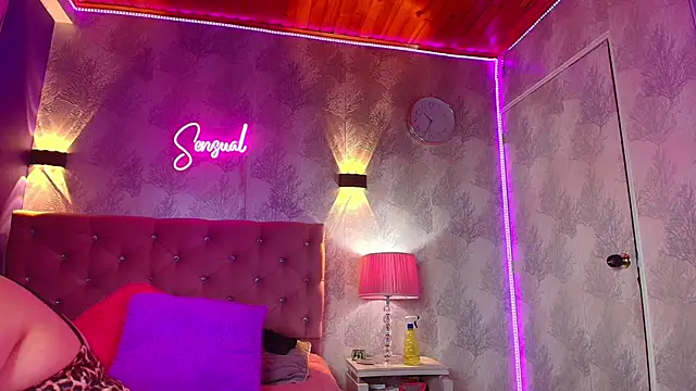 Snapshot of SamanthaaSutra chatting on September 8, 2025, 6:40 pm SamanthaaSutra online show from September 8, 2025, 6:40 pm