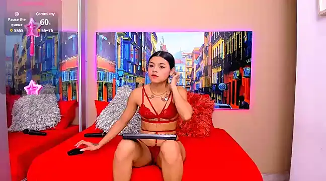 CristalLoren online show from February 8, 2025, 11:33 am