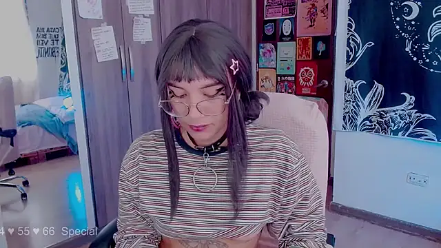 melissahowl online show from October 23, 2025, 9:46 pm