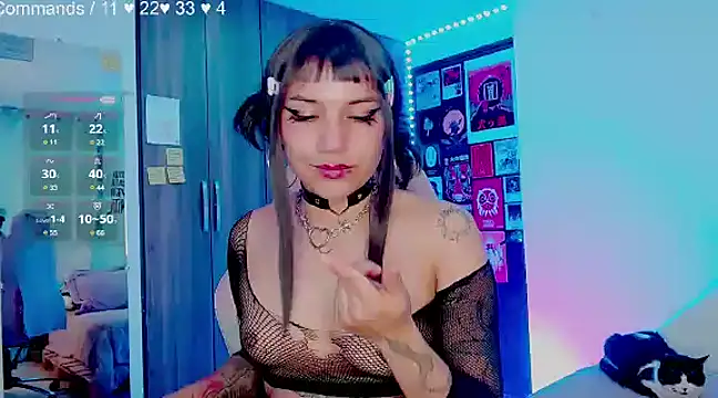 melissahowl online show from February 2, 2025, 1:02 am