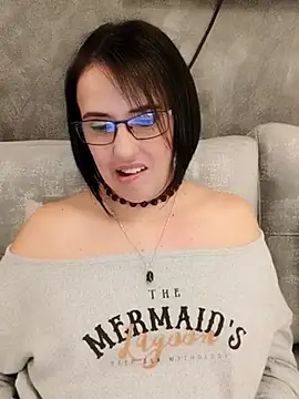 IsisBlake online show from February 26, 2025, 2:41 am