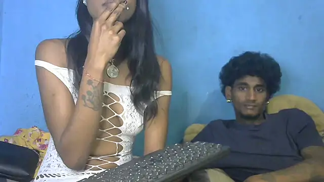 Snapshot of indiangeni20 chatting on October 3, 2025, 7:26 pm indiangeni20 online show from October 3, 2025, 7:26 pm