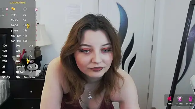 pretty little thing online show from April 6, 2026, 4:19 pm