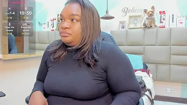 Snapshot of lilybaudyn_ chatting on September 18, 2025, 12:13 am lilybaudyn  online show from September 18, 2025, 12:13 am