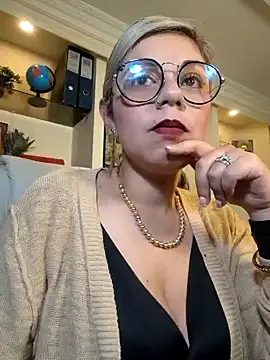Cata Office-12 online show from January 22, 2025, 7:34 pm