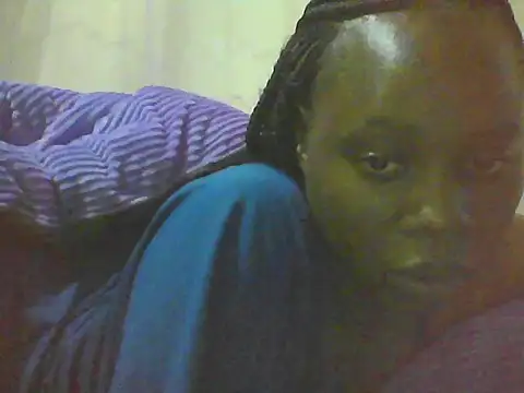 Snapshot of EBONYVANILLA02 chatting on October 27, 2025, 4:52 pm EBONYVANILLA02 online show from October 27, 2025, 4:52 pm