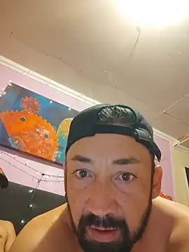 Tristan40xh online show from April 6, 2026, 4:46 am