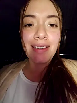 valery mora online show from October 3, 2025, 3:41 am