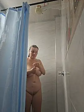 valery mora online show from October 17, 2025, 4:20 pm