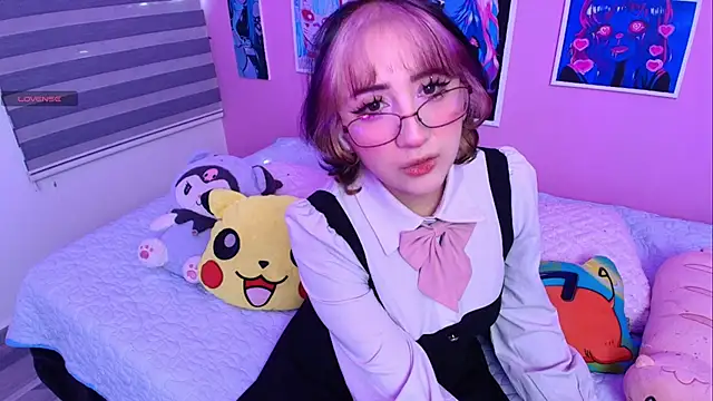 Miwa violet online show from December 19, 2025, 7:49 pm