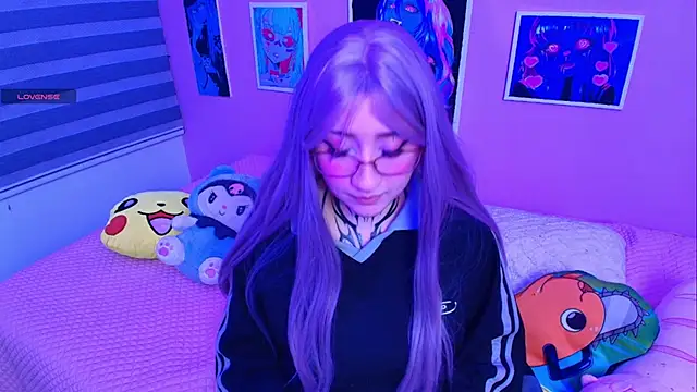 Snapshot of Miwa_violet chatting on February 3, 2026, 2:53 am Miwa violet online show from February 3, 2026, 2:53 am