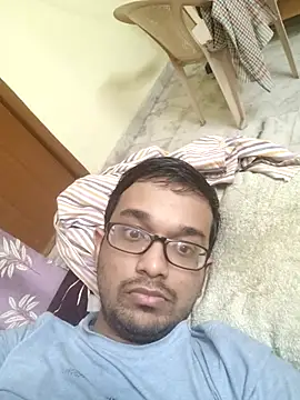 THE NAKED BOY online show from December 1, 2025, 6:25 am