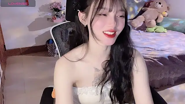    Nari    online show from February 21, 2025, 10:59 pm