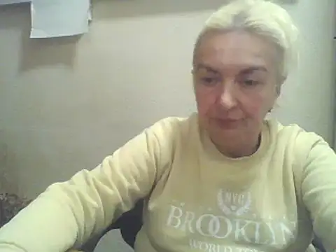 Meri798 online show from September 30, 2025, 7:20 pm