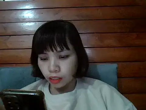 Angela-Eira online show from March 13, 2025, 4:05 am