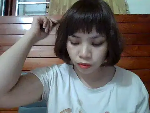 Angela-Eira online show from March 5, 2025, 11:49 am