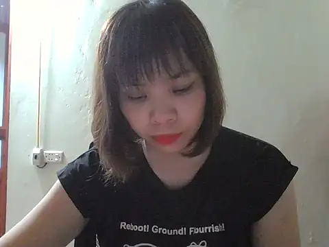 Angela-Eira online show from October 2, 2025, 10:29 am