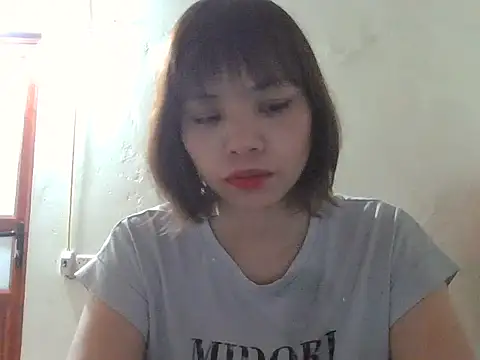 Angela-Eira online show from September 12, 2025, 9:03 pm
