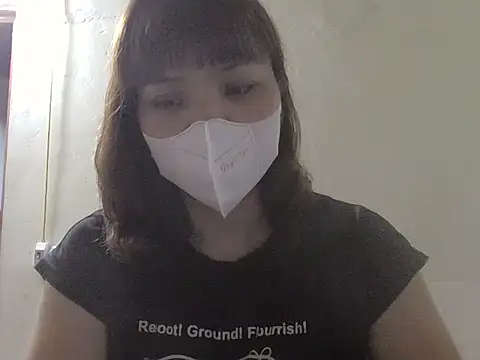 Angela-Eira online show from April 11, 2026, 10:13 pm