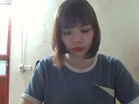 Angela-Eira online show from October 16, 2025, 9:01 pm