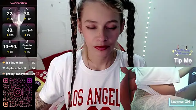 sweetlittlelisa online show from January 2, 2025, 10:55 pm