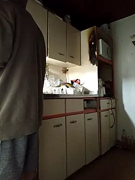 weedmanhot28 online show from October 3, 2025, 12:03 am