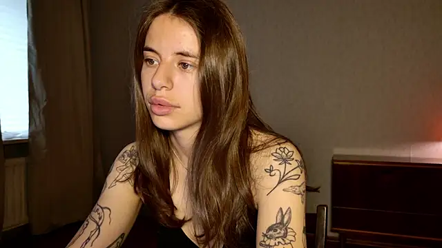 Snapshot of MazzyDoll chatting on June 27, 2026, 5:57 am MazzyDoll online show from June 27, 2026, 5:57 am