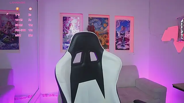 Snapshot of KayraOwen chatting on October 22, 2025, 11:42 am KayraOwen online show from October 22, 2025, 11:42 am