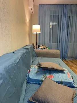 Snapshot of KateMariett chatting on October 17, 2025, 10:11 pm KateMariett online show from October 17, 2025, 10:11 pm