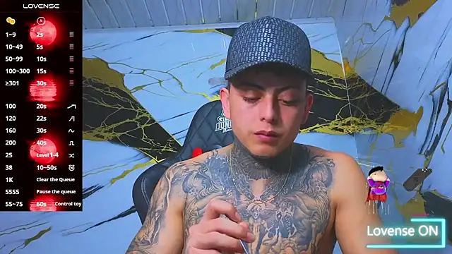 Snapshot of Kevin22_222 chatting on October 28, 2025, 4:57 am Kevin22 222 online show from October 28, 2025, 4:57 am