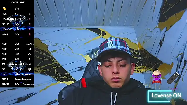 Snapshot of Kevin22_222 chatting on October 13, 2025, 4:47 am Kevin22 222 online show from October 13, 2025, 4:47 am