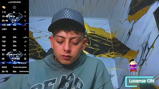 Snapshot of Kevin22_222 chatting on October 15, 2025, 6:11 am Kevin22 222 online show from October 15, 2025, 6:11 am