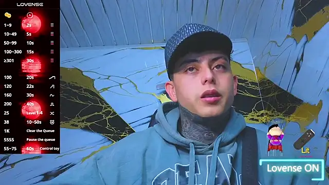 Snapshot of Kevin22_222 chatting on October 30, 2025, 4:11 am Kevin22 222 online show from October 30, 2025, 4:11 am