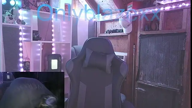 OnlyBlazexx online show from January 6, 2026, 5:00 am