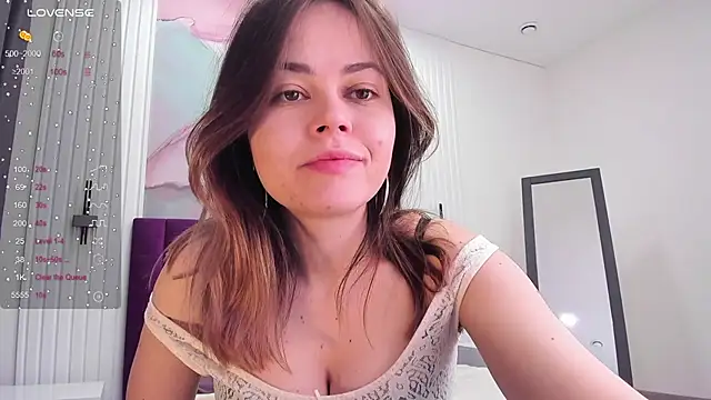 Kelly Cuutie online show from February 25, 2025, 4:57 am