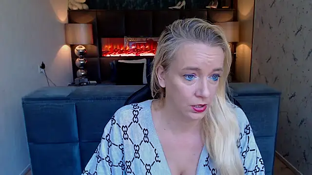 Snapshot of Wendysexyx chatting on September 24, 2025, 7:37 am Wendysexyx online show from September 24, 2025, 7:37 am