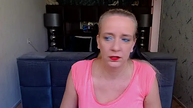 Snapshot of Wendysexyx chatting on September 29, 2025, 8:32 am Wendysexyx online show from September 29, 2025, 8:32 am