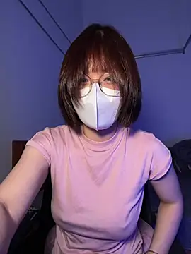 Snapshot of Baby_Claraa chatting on March 2, 2026, 7:15 am Baby Claraa online show from March 2, 2026, 7:15 am