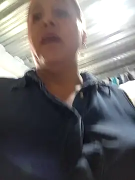 Snapshot of Fulopp15 chatting on February 10, 2025, 2:59 pm Fulopp15 online show from February 10, 2025, 2:59 pm