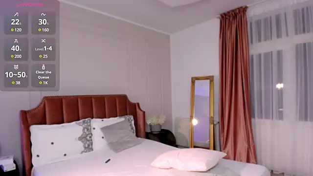 Snapshot of CharmingAnnie chatting on February 18, 2025, 12:59 am CharmingAnnie online show from February 18, 2025, 12:59 am