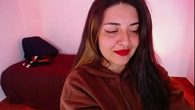 Snapshot of moritalatina chatting on October 25, 2025, 12:43 am moritalatina online show from October 25, 2025, 12:43 am