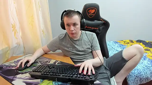 Snapshot of iliaskrislove chatting on October 15, 2025, 4:00 am iliaskrislove online show from October 15, 2025, 4:00 am