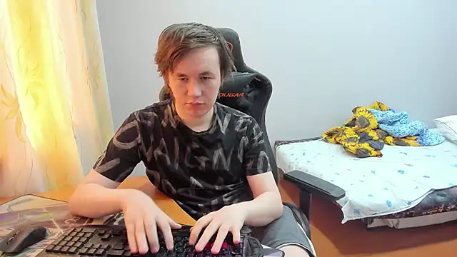 Snapshot of iliaskrislove chatting on September 24, 2025, 10:44 am iliaskrislove online show from September 24, 2025, 10:44 am