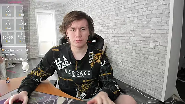 iliaskrislove online show from March 15, 2025, 10:13 am