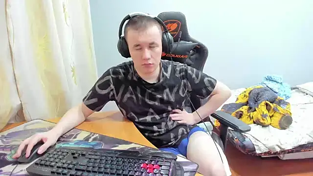 Snapshot of iliaskrislove chatting on October 8, 2025, 9:37 pm iliaskrislove online show from October 8, 2025, 9:37 pm