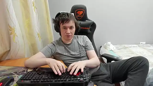 iliaskrislove online show from March 22, 2026, 2:04 am