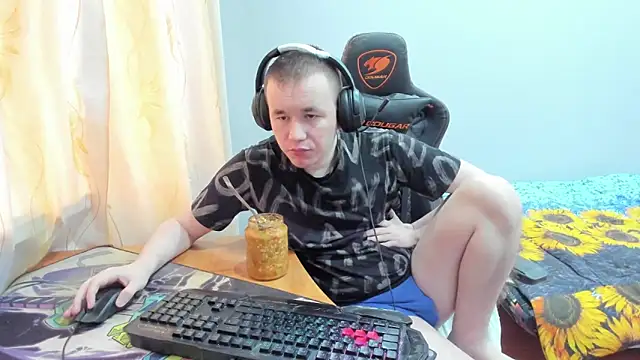 Snapshot of iliaskrislove chatting on October 9, 2025, 12:38 pm iliaskrislove online show from October 9, 2025, 12:38 pm