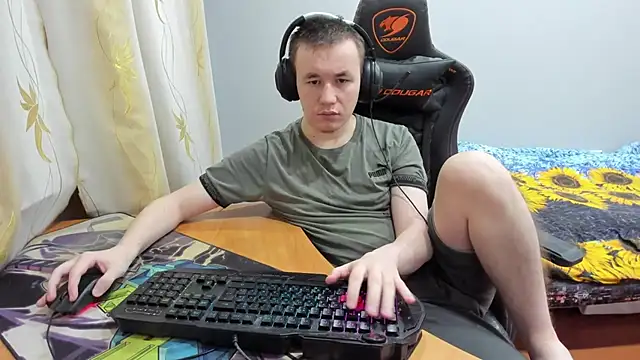 Snapshot of iliaskrislove chatting on October 25, 2025, 4:18 pm iliaskrislove online show from October 25, 2025, 4:18 pm