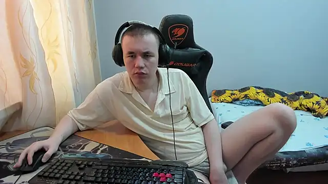 Snapshot of iliaskrislove chatting on October 5, 2025, 5:53 am iliaskrislove online show from October 5, 2025, 5:53 am